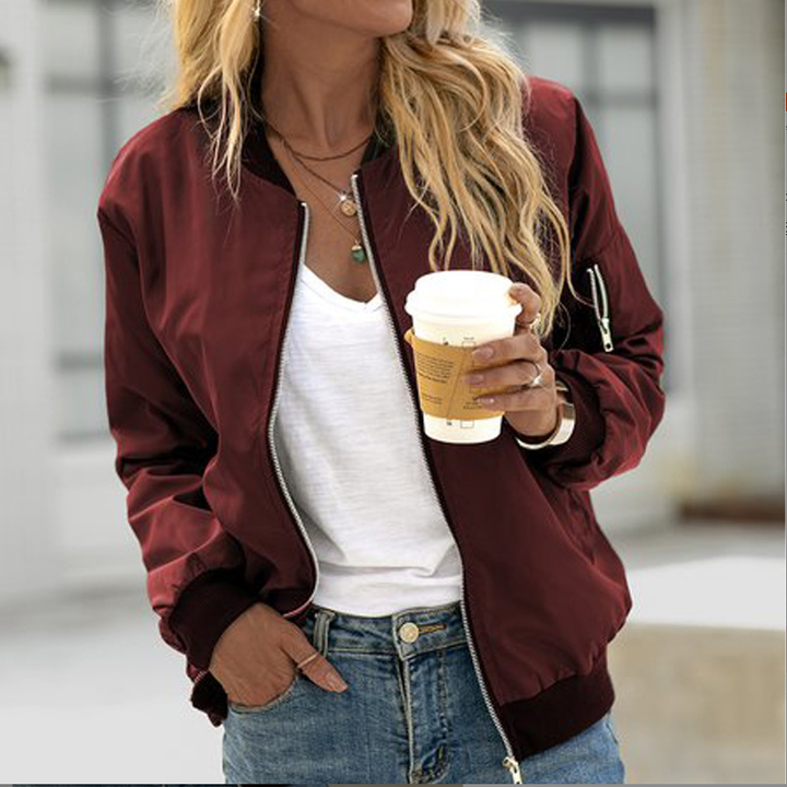 Klassische damen-bomberjacke