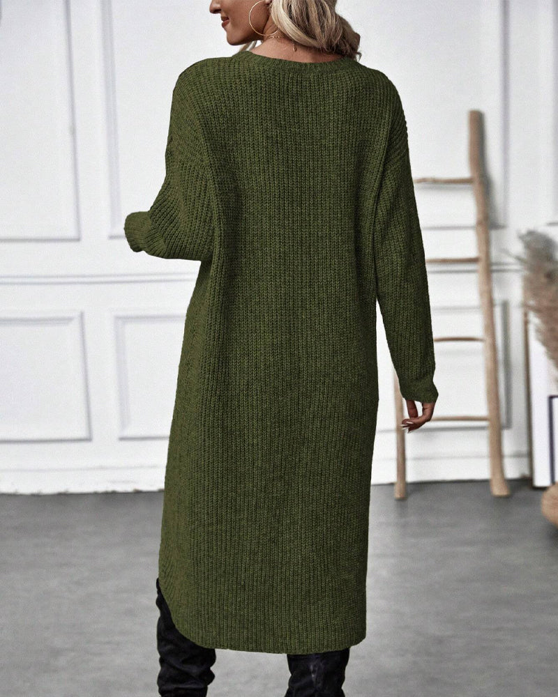 Langes modisches Pullover-Kleid