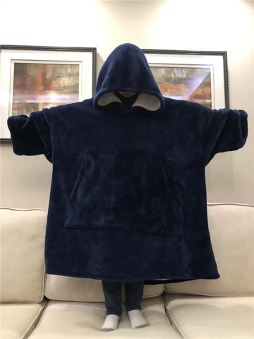 Gemütliche oversized fleece hoodie-decke