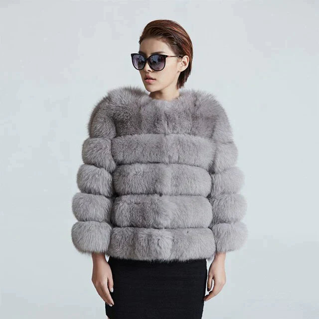 Kurze Felljacke für Damen | Stilvoll
