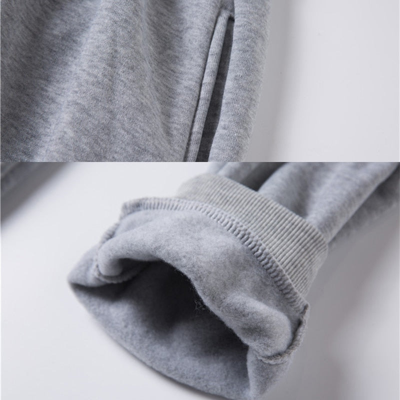 Lässige herren-hoodie mit kängurutasche