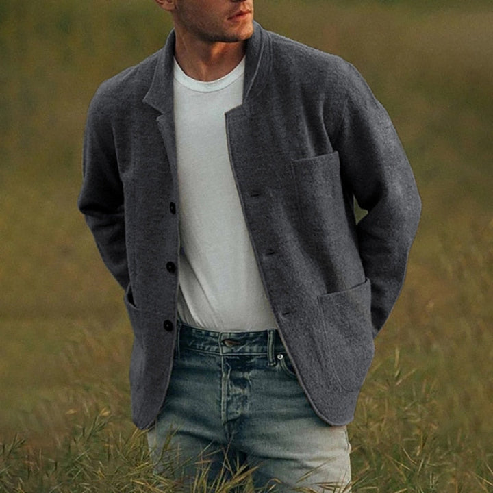 Klassischer cardigan mit knopfleiste und fronttaschen