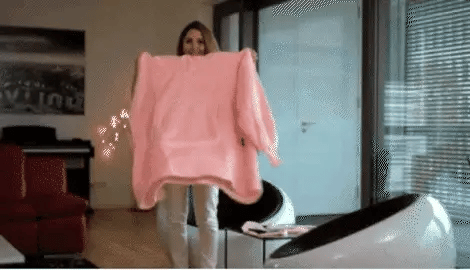 Gemütliche oversized fleece hoodie-decke