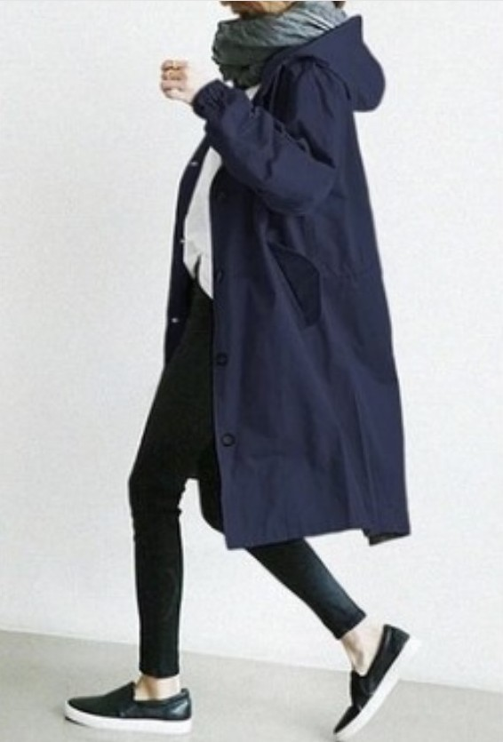 Wasserdichte Regenjacke für Damen mit langem Schnitt | Praktisch