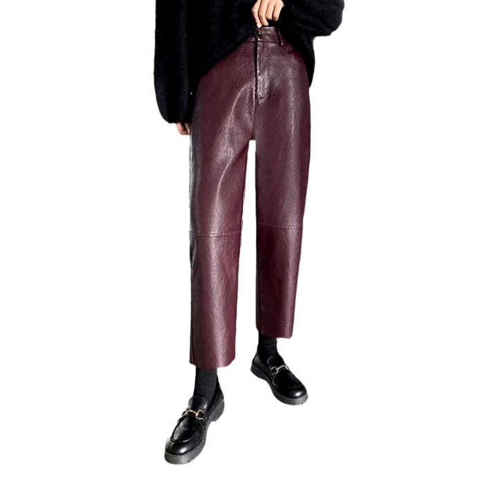 Weit geschnittene hose im lederlook für damen