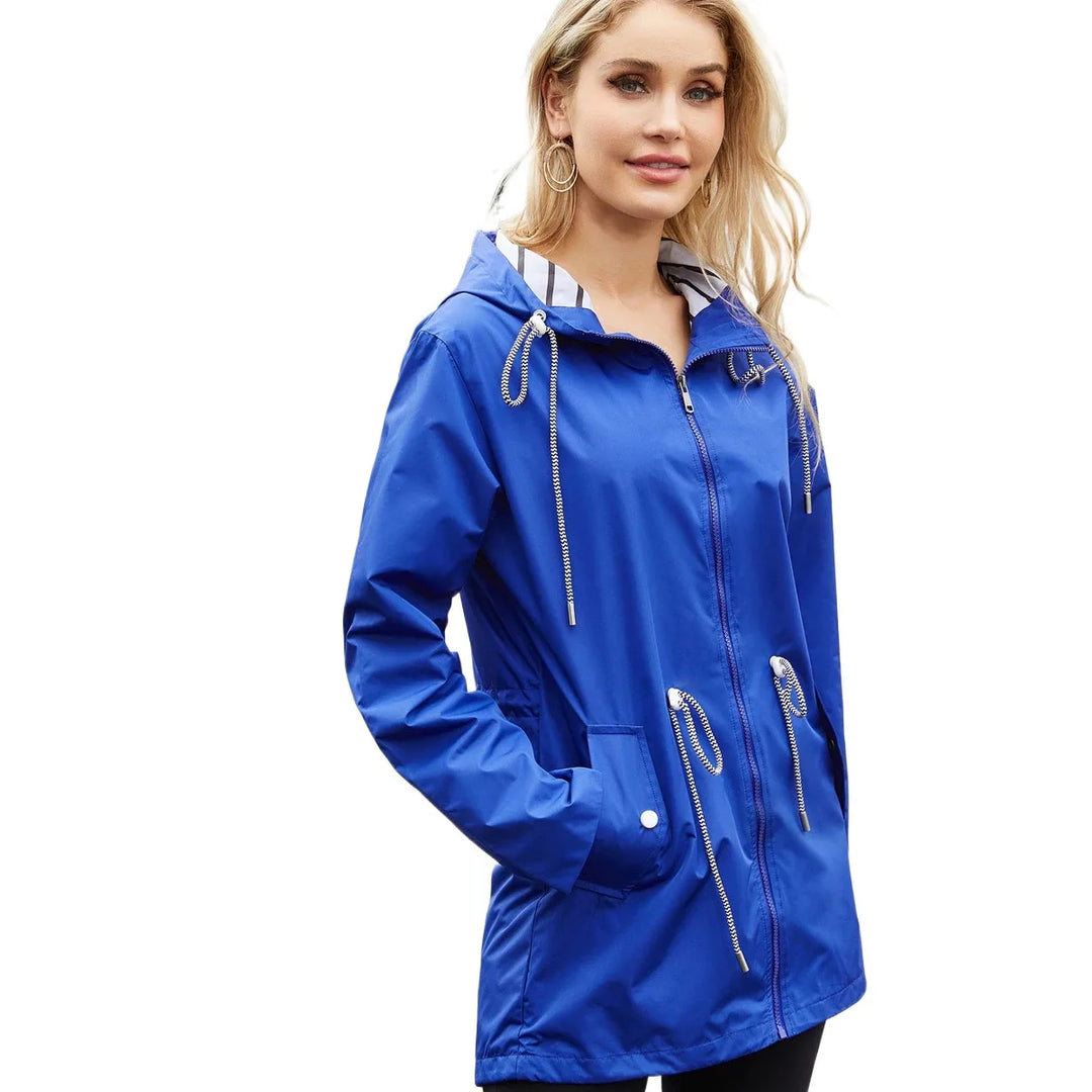 Modisch Wasserdichte Regenjacke für Damen mit Kapuze | Schlichte