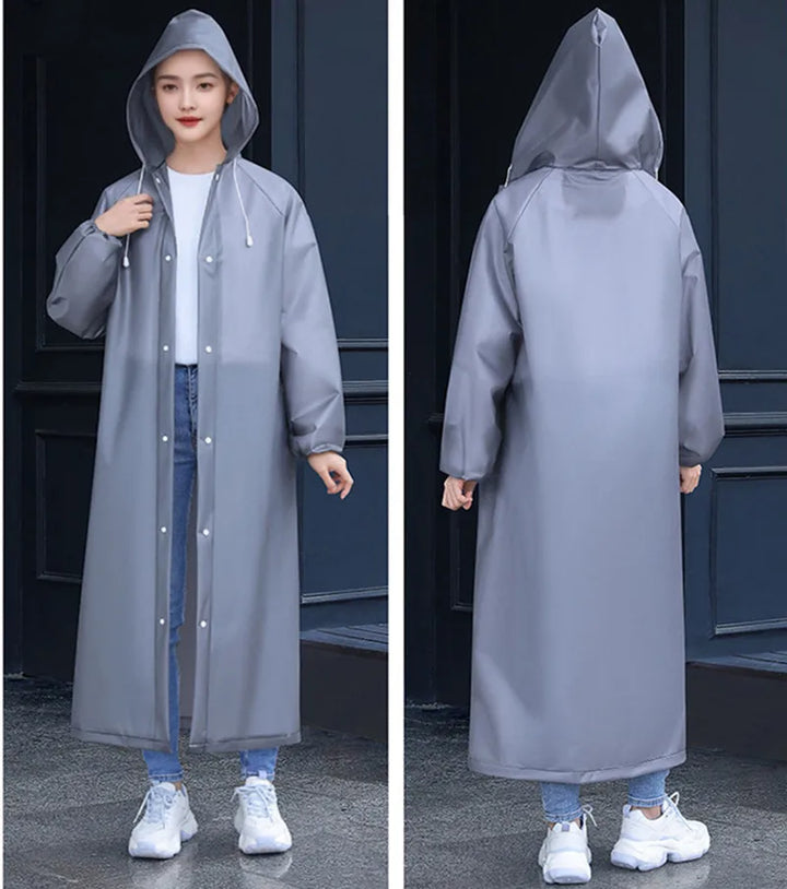 Modische Regenjacke für Damen | Zugeknöpft