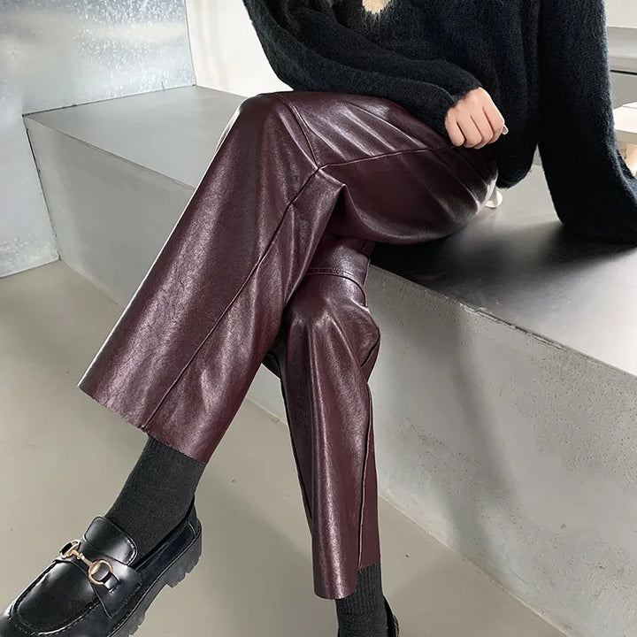 Lockere elegante high-waist-hose im lederlook