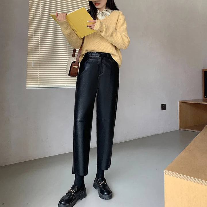 Lockere elegante high-waist-hose im lederlook