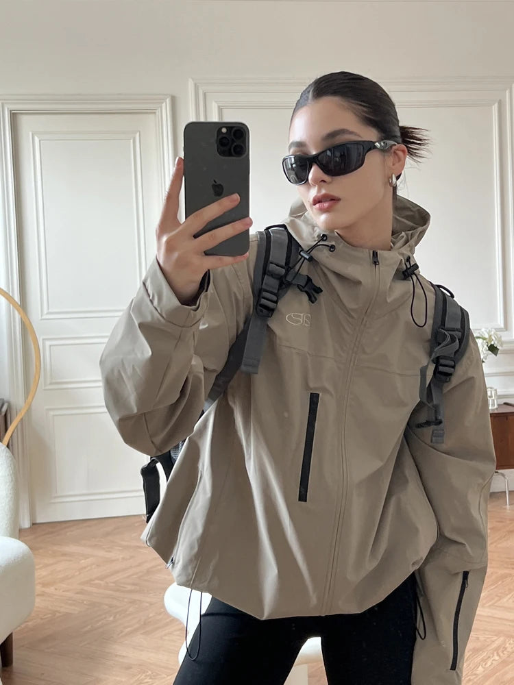 Damen Übergroße Windjacke mit Kapuze | Langarm