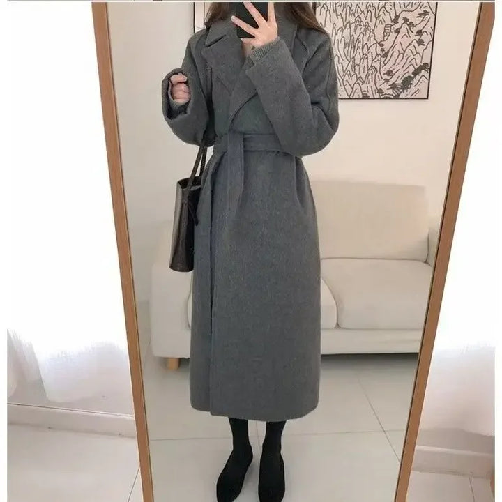 Damen Langer Warmer Mantel mit Gürtel | Weite Ärmel