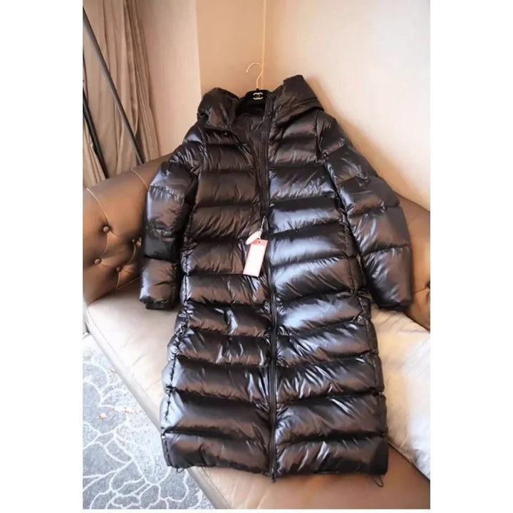 Glänzender Daunen Jacke mit Kapuze für Damen | Modern