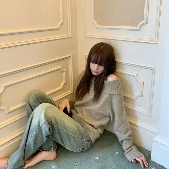 Stilvoller schulterfreier pullover