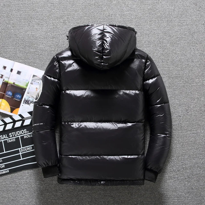Funktionelle Daunen Jacke mit Kapuze für Herren | Vielseitig