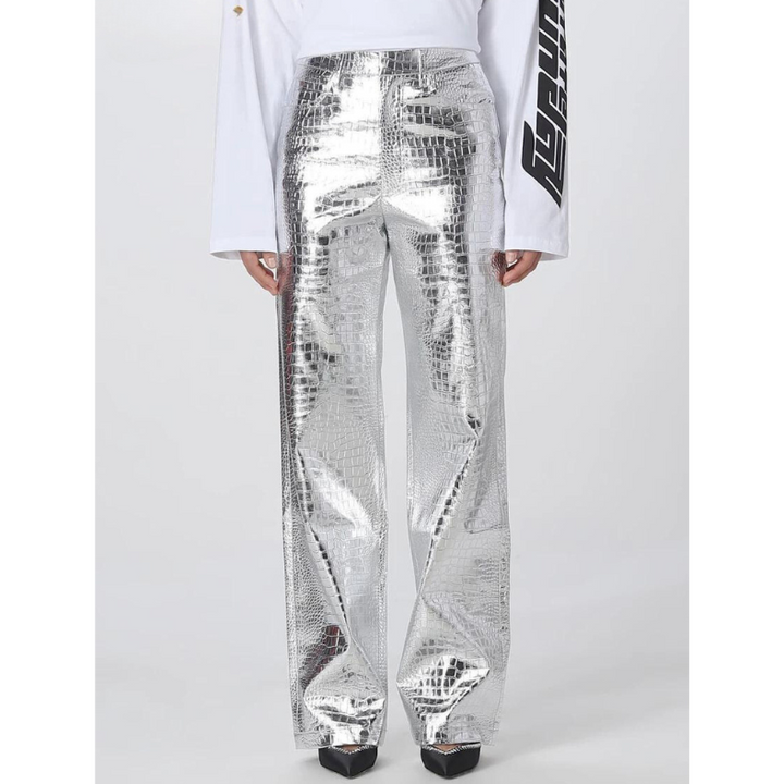 Elegante glänzende hose mit geradem bein