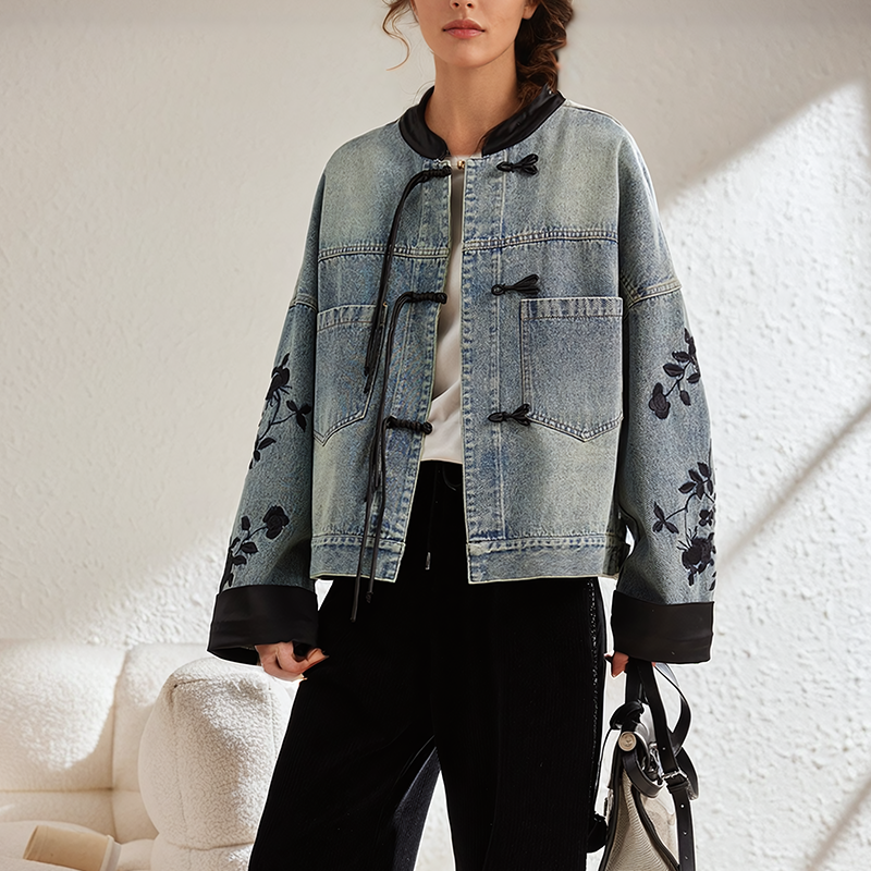 Damen Weinlese Jeansjacke mit Blumenmuster | Moderne