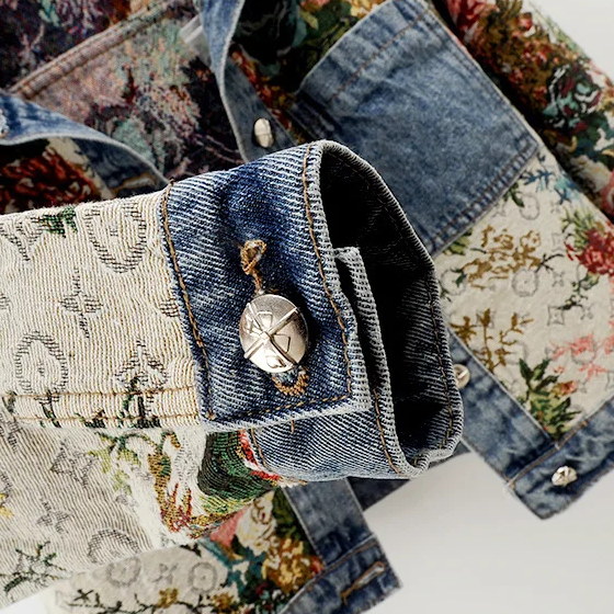 Damen Kurze Knopf Daunen Jeansjacke | Blumenmuster