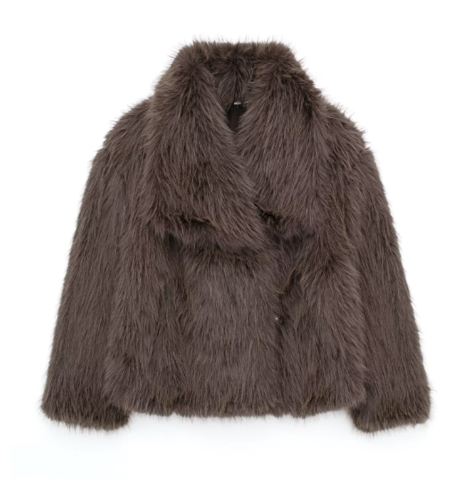Kurze Felljacke mit Kragen für Damen | Modisch