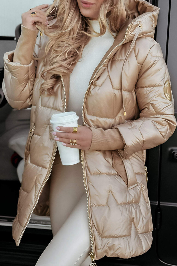Gefütterte Winterjacke mit Kapuze für Damen | Praktisch