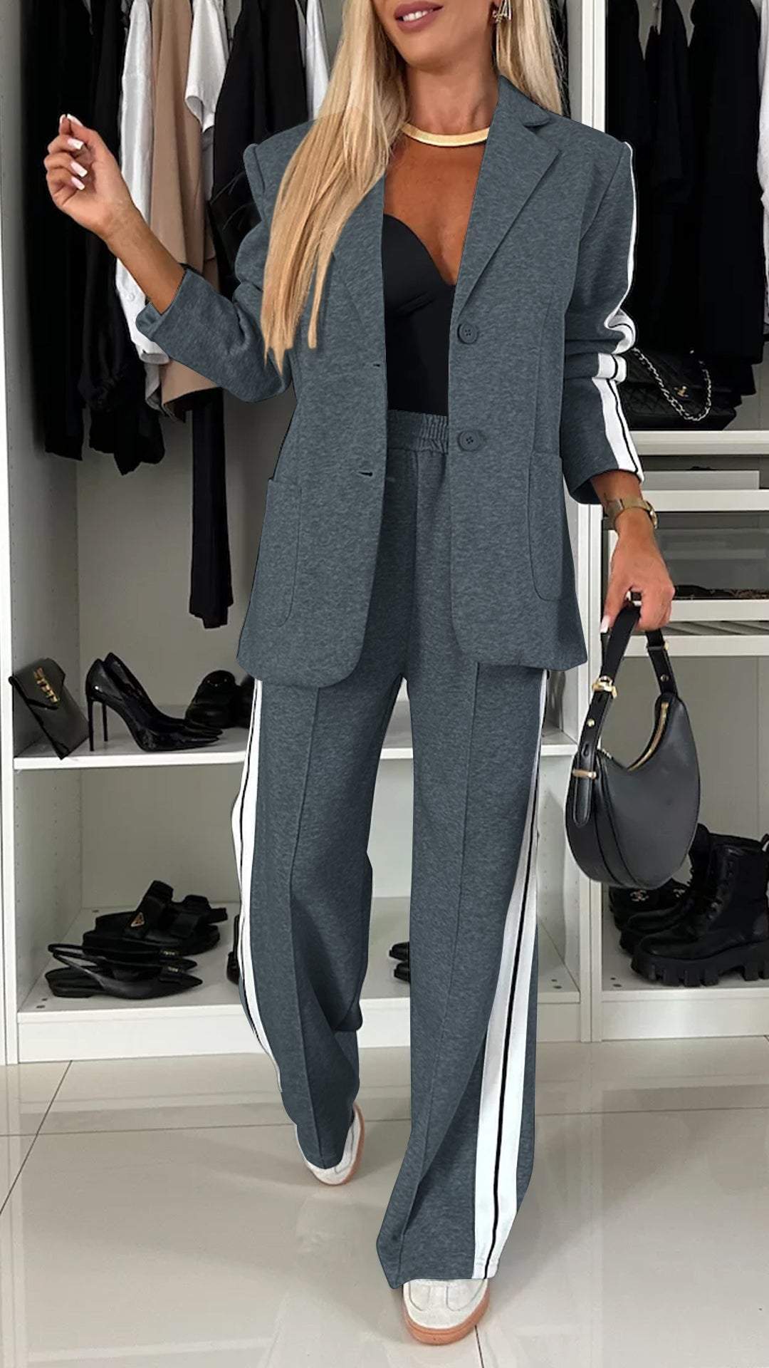 Modernes elegantes zweiteiliges anzug-set