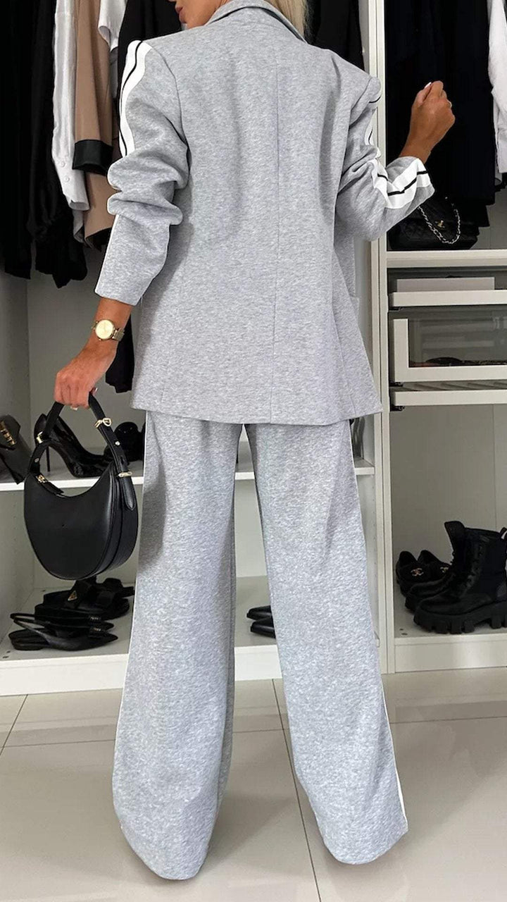 Modernes elegantes zweiteiliges anzug-set