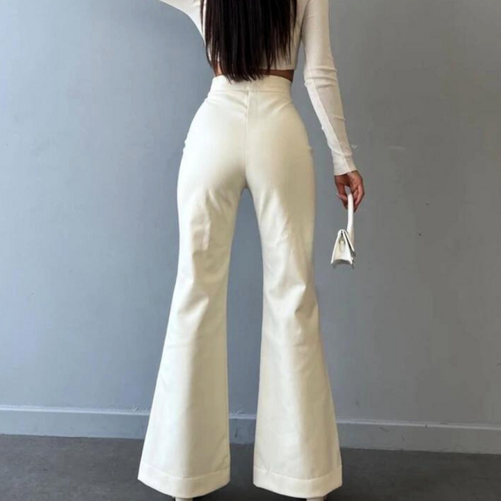 High-waist schlaghose im lederlook mit schnürdetails